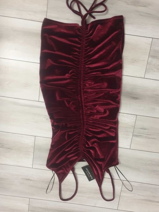 Rochie noua cu eticheta catifea fashion nova burgundy s36