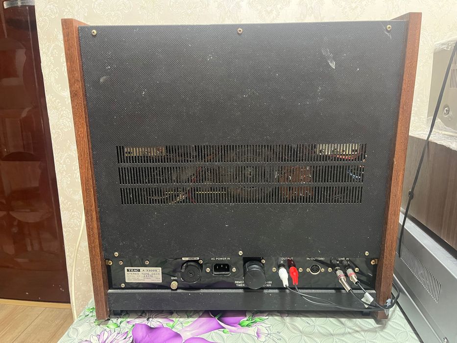 magnetofon Teac A 3300 S