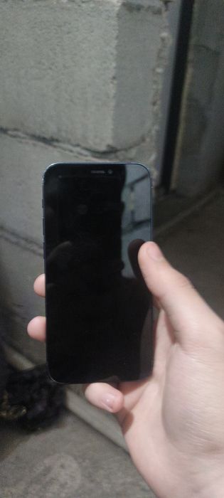 Продам айфон 12 мини