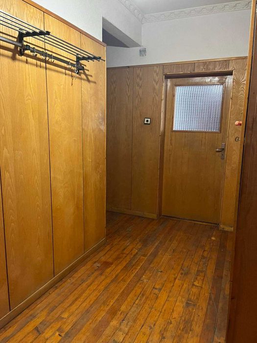 Продава се Тристаен апартамент в Хисаря - 120 кв.м за 959 €/кв.м - Снимка #8