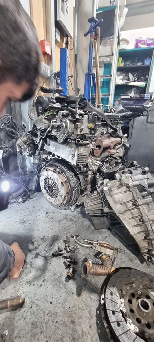 Mecanic auto cu experienta Service.Diagnoza. Reparati.Aer Conditonat.