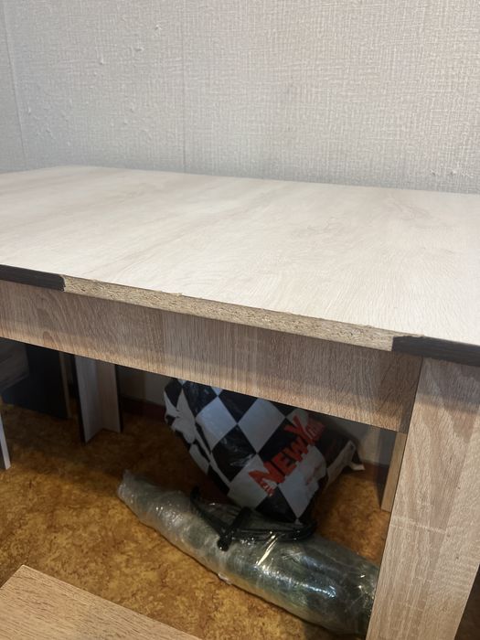 Продам Стол кухонный