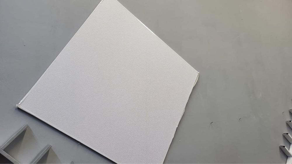 Армстронг, Грилято для потолка