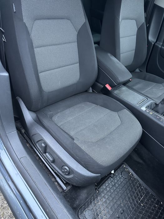 Dezmembrez VW Passat B7 2.0 TDI CFF 2013 volan stanga