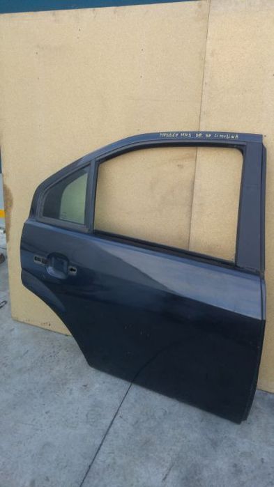 portiera usa dreapta spate ford mondeo mk3 limuzina