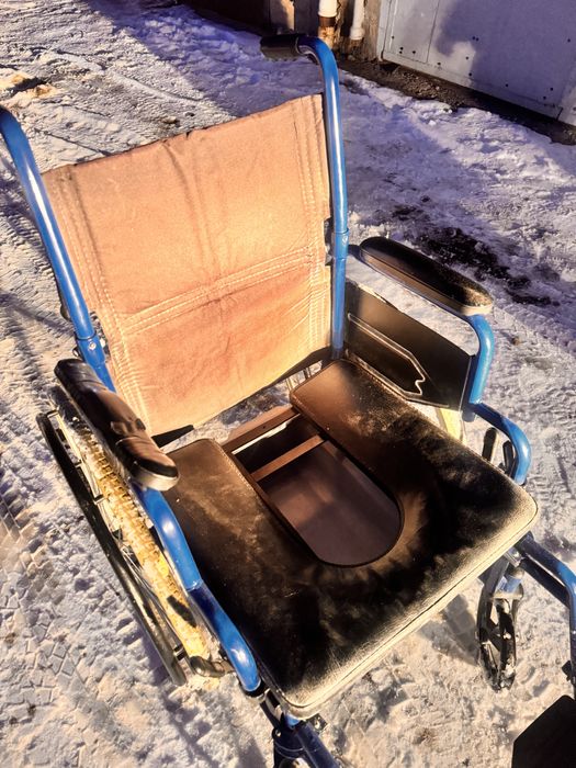 Инвалидная коляска. Маневренная