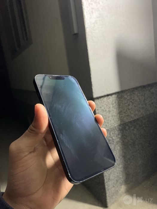 Iphone 13. Уста кормаган очлмаган