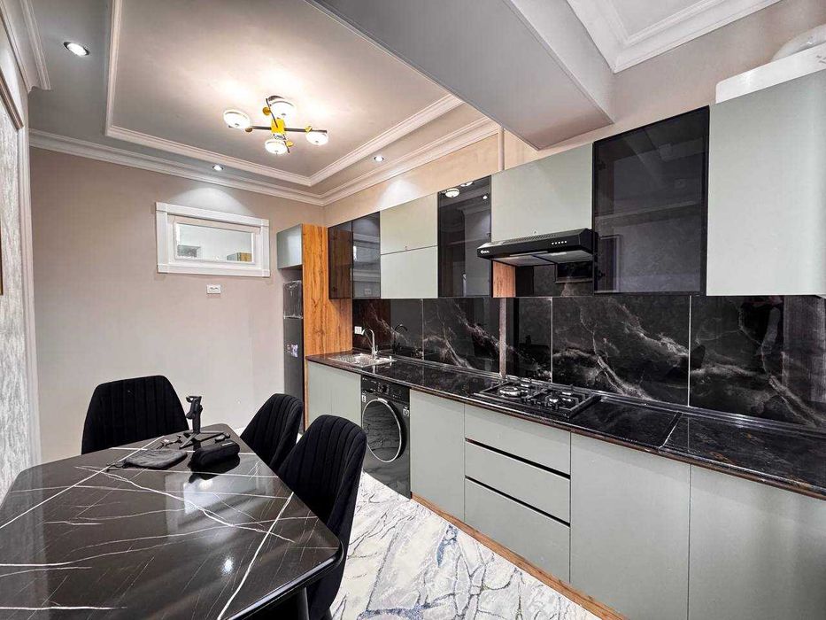 3х комнатная квартира на 5 этаже 65кв/м, в Самарканде