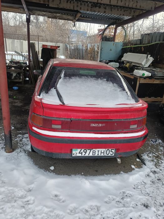 Продам мазду 323 ф