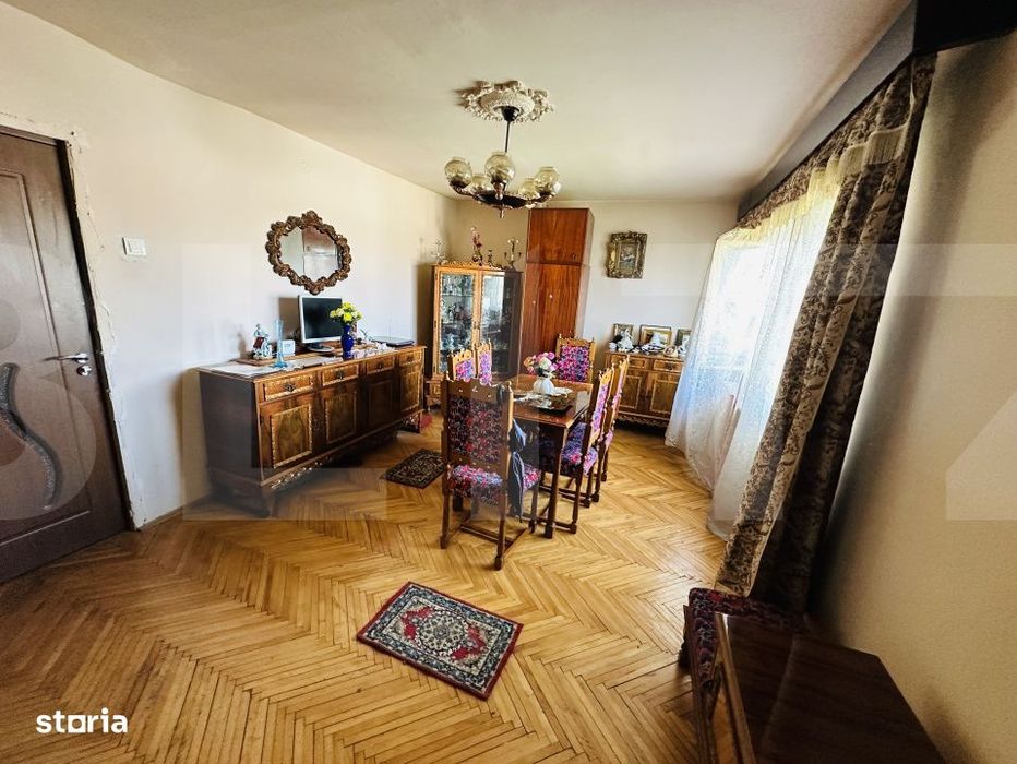 Apartament 3 camere zona Aurel Vlaicu
