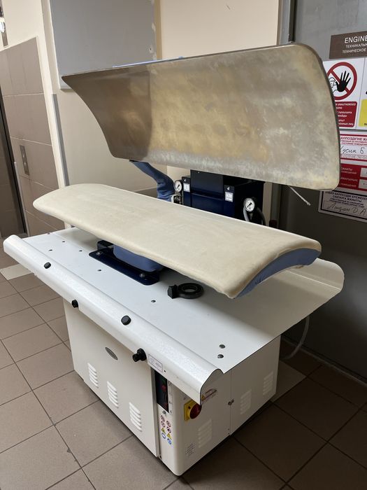 Гладильный пресс и пароманекен