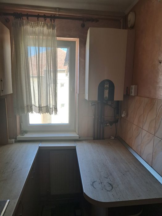 Apartament chirie 2 camere 35mp     Zona Cetate