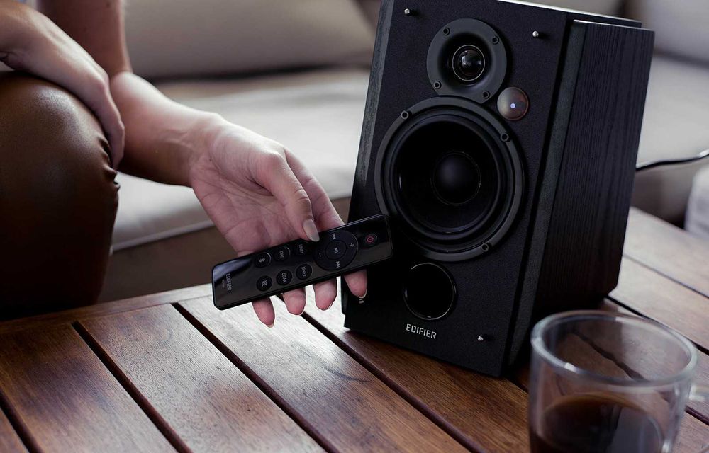 Edifier R1855DB Активные полочные Bluetooth и AUX колонки 2.0//Sub OUT