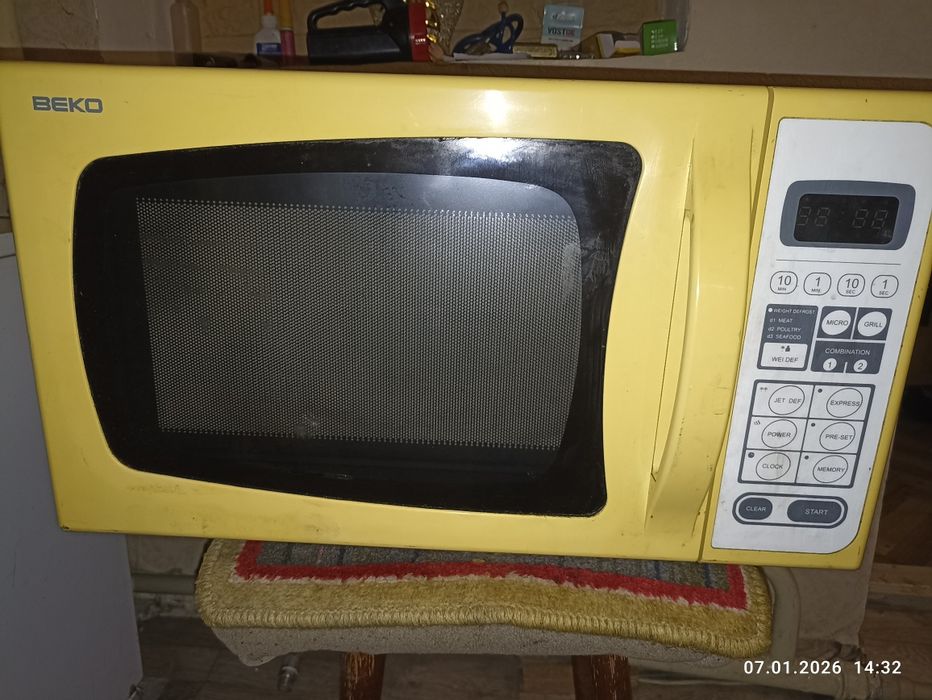 Микроволновка в отличном состоянии