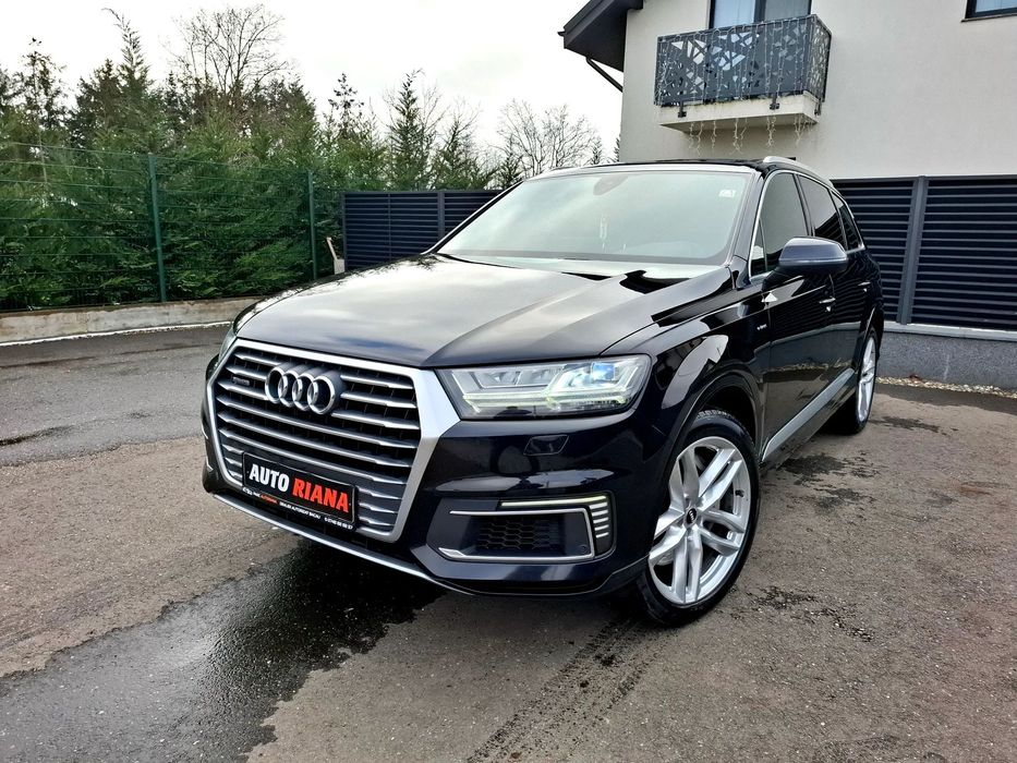 Audi Q7 Audi Q7 E-TRON PLUG-IN HYBRID Quattro 4x4