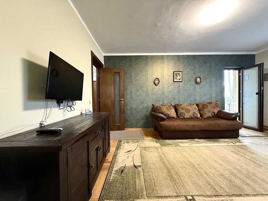 Apartament cu 2 camere de inchiriat