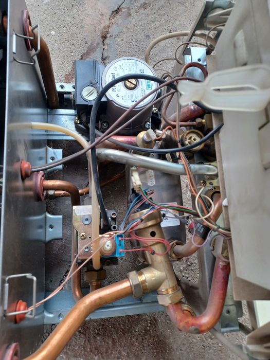 Centrala termica Vaillant VUW INT 242/2-5