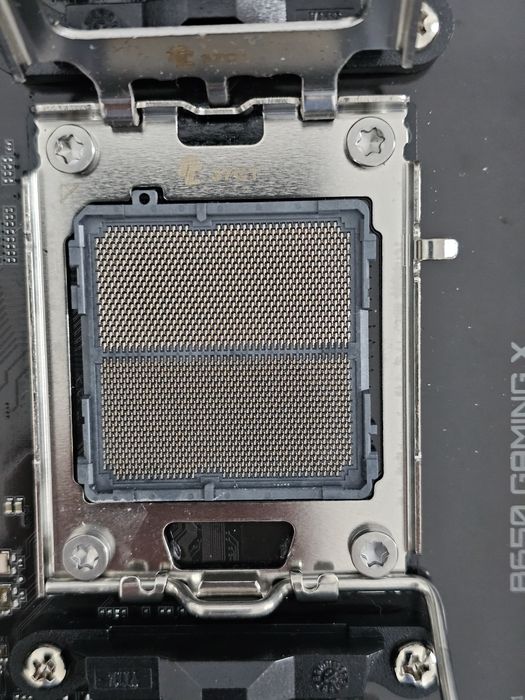 Placa de baza Gigabyte B650 Gaming X