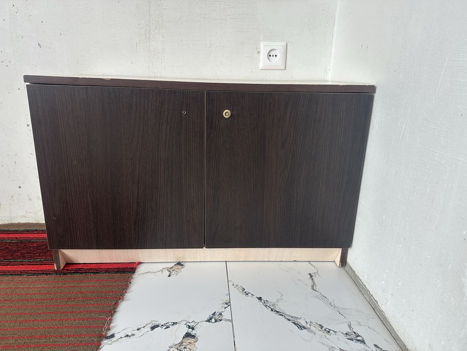 Продам прихожую продам