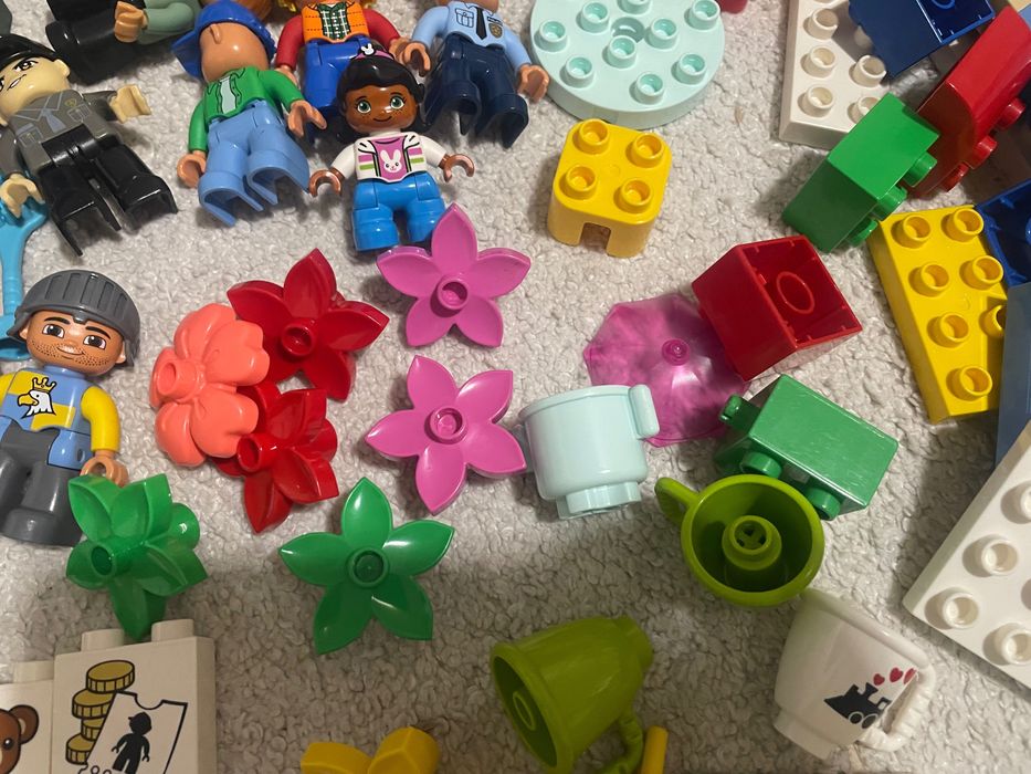 Огромен сет Duplo lego с коли, къщи, животни