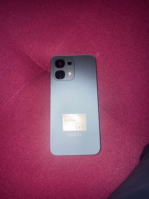 Vand telefon mobil oppo
