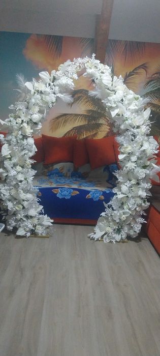 Aranjamente florale și buchete cununie.