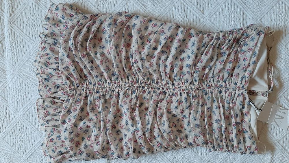 Rochie  Zara marimea XS,noua cu eticheta.