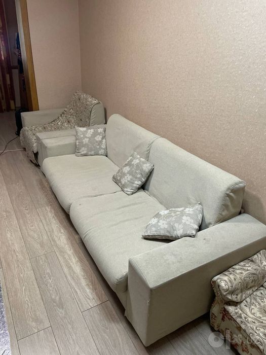 Divan kreslo sotiladi