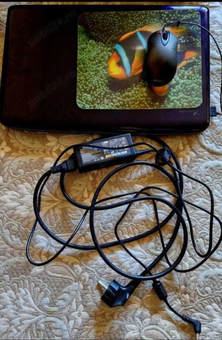 Vand laptop Lenovo Thinkpad T 14 Gen 3 Magnesium Touchpoint si laptop Acer Aspire 5738 ZG