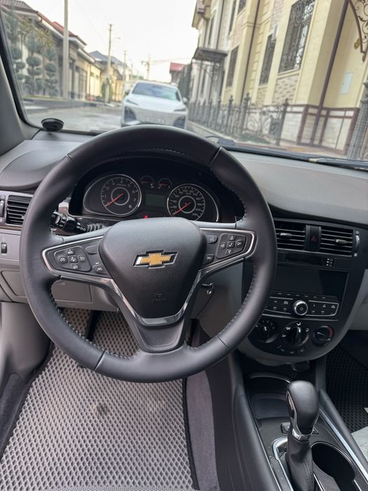 продается gentra 2022