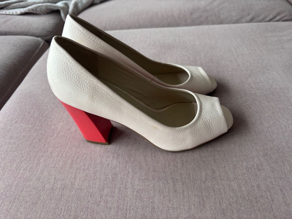 Обувки на ток Donna italiana