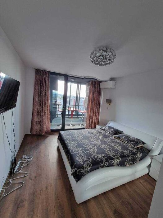 Дава се под наем Двустаен апартамент в София, Малинова долина - 80 кв.м за 750 € - Снимка #3