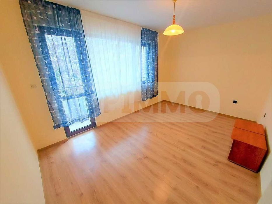 Дава се под наем Тристаен апартамент в Варна, Общината - 130 кв.м за 510 € - Снимка #12