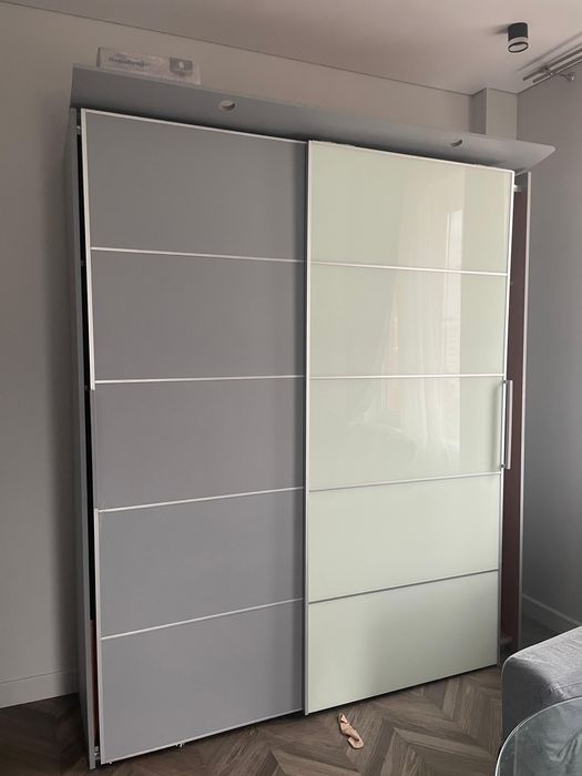 Продам шкаф купе