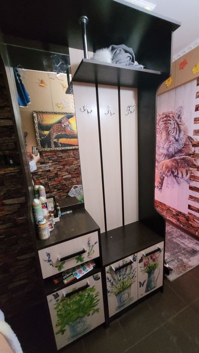 Прихожка продаётся срочно