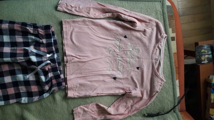 vand set tricou +colanti Minie Mouse si pijamale fetite+ bonus 1 plus