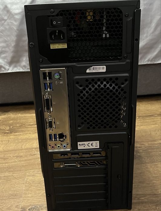 PC Gaming i7-6700K RX 580 8GB NVME+ 2-SSD + HDD