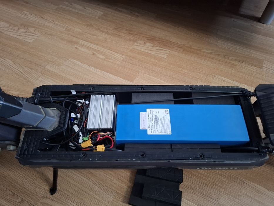 Baterie 48v 13.5Ah folosita 800km impecabil