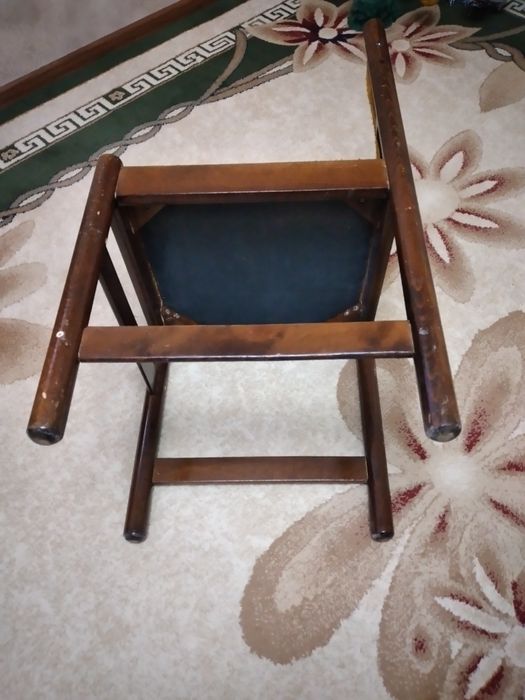 Мебель стулья из натурального дерева 6 штук