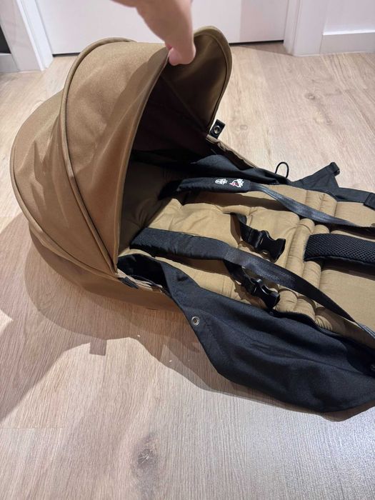 Stokke / Babyzen YOYO Newborn Pack 0+ Taupe, stare foarte bună