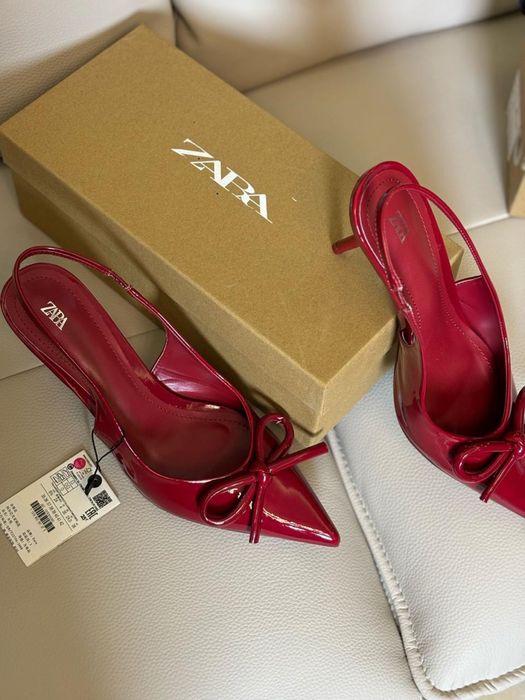 Новые туфли Zara