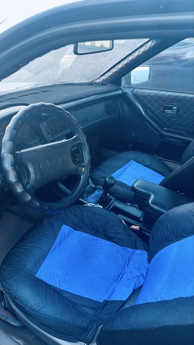 Ауди б4 на ходу 1992года
