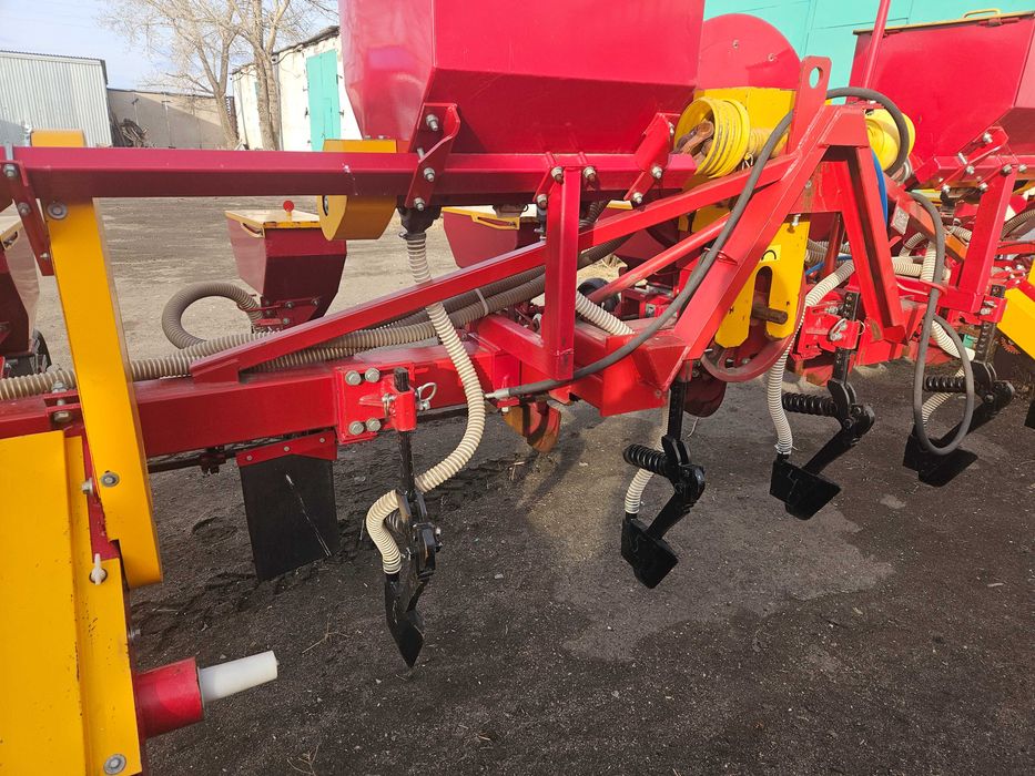 Сеялка точного высева СТВ-8КУ