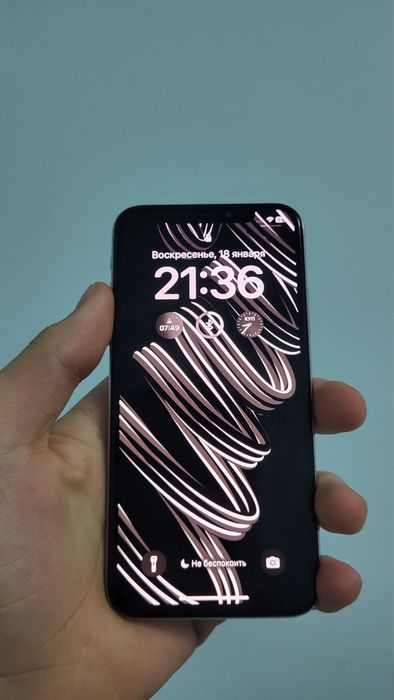 Срочно iPhone XS сотилади, арзон нархга!