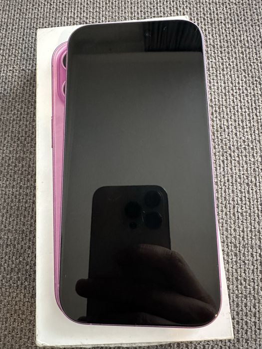 Apple Iphone 16 128gb pink