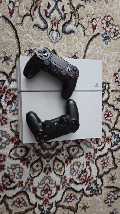 Пс4 slim 800gb продам