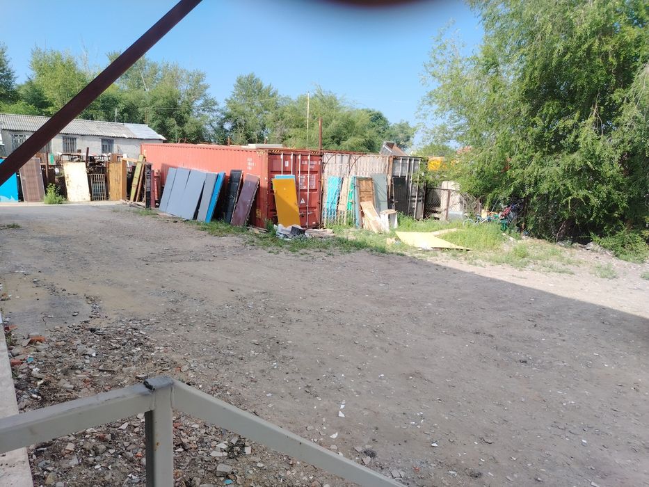 Двери входные и меж. Комнатные