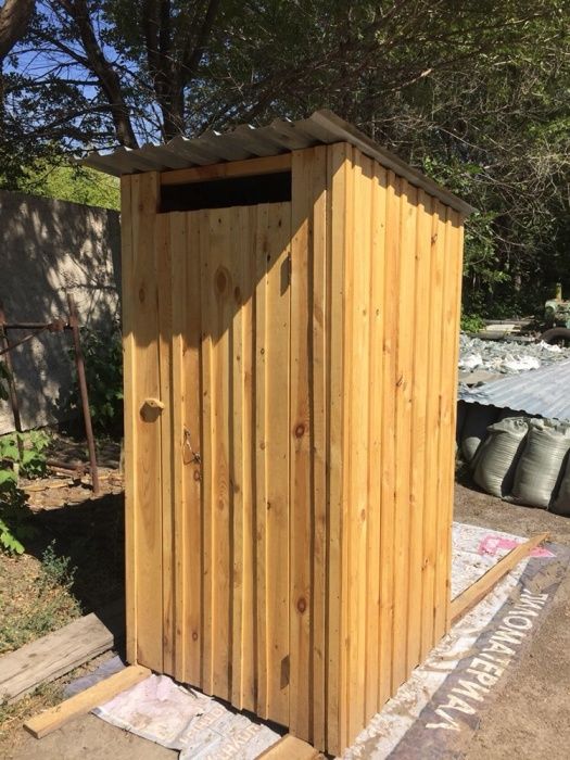 Душевые, туалеты, будки для собак