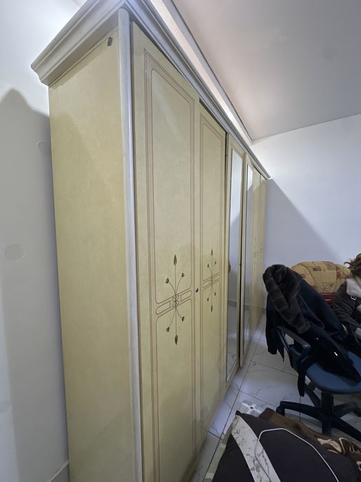 Бальшой шифонер 3 метра