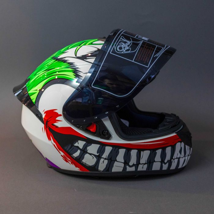 Каска за мотор , пистов, скутер, ел. тротинетка , др/ Размер М , L